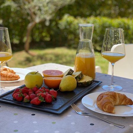 Apartment Punta Premantura E With Garden Εξωτερικό φωτογραφία