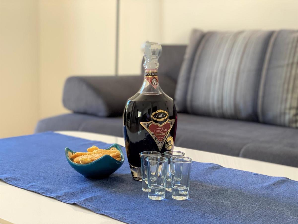 Apartment Punta Premantura E With Garden Εξωτερικό φωτογραφία